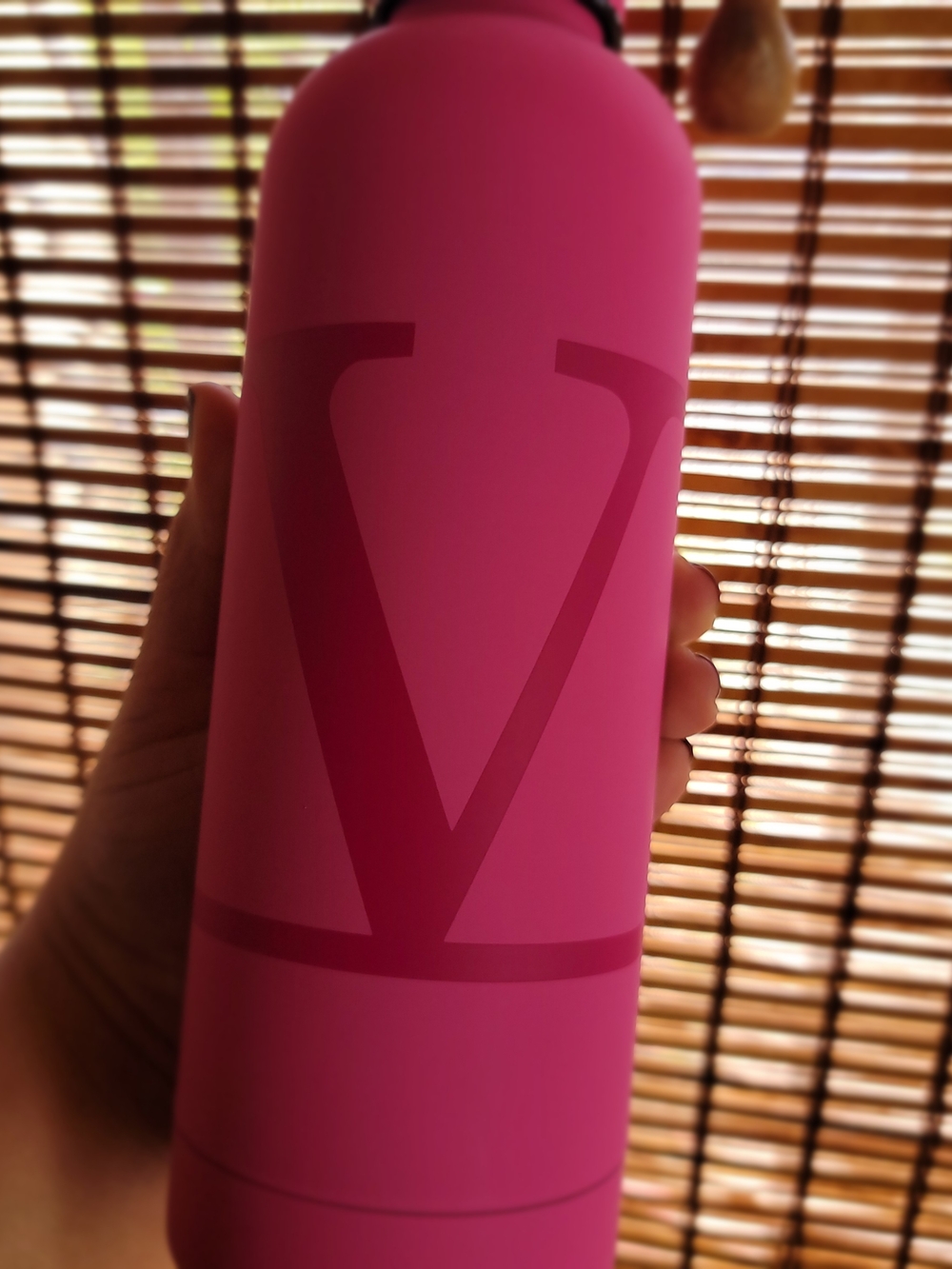 Pink Valentino Water Bottle - Picture 2 of 4
